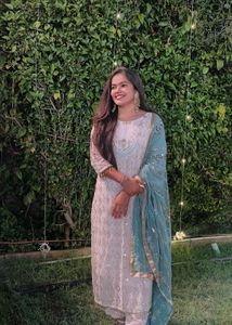 Heavy Embroidery Pakastani Suit(Mint Green Colour)