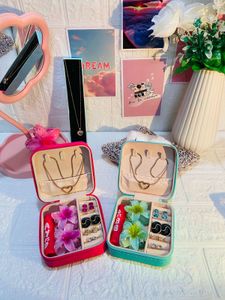 Jewelry Organizer Boxes with Accessories