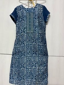 Blue Ethnic Kurta and matching duppata