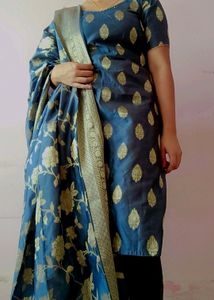 Banarasi Kurti Set, With Dupatta And Bottom