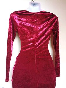 Velvet Ruched Bodycon Dress