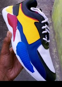 Stylish Multicolor Sports And Walking Shoe For Men