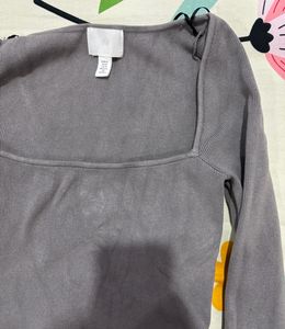 Gray Square Neck Long Sleeve Top