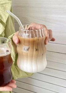 Wavy coffee tumbler with Straw