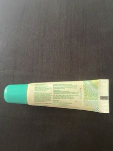 Melalumin Lip Lightener