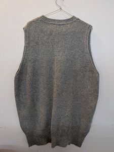 Grey Cable Knit Sleeveless Sweater Vest