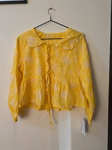 🌻Bright Yellow Embroidered Peplum Top🌻