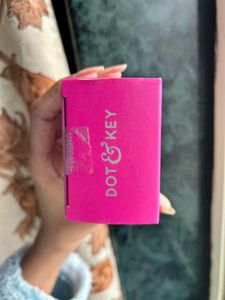 DOT &amp; KEY Dragon Fruit Sunscreen SPF 50+