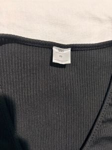 SSS Black Tie-Front Ribbed Top