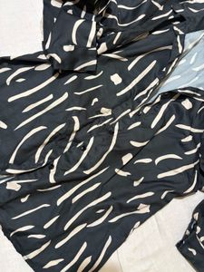 Abstract Print Button-Up Shirt