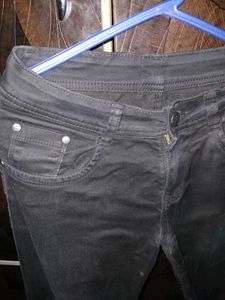 Stylish Black Denim Jeans
