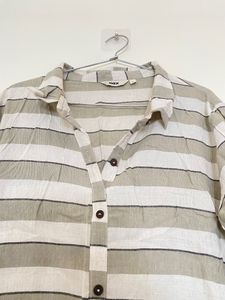 Women Striped Viscose Rayon Straight Kurta (White)