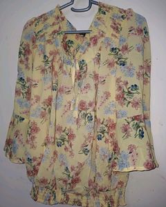 Celia Printed Yellow Top