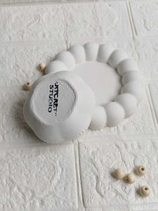 White Lotus Decorative Holder &amp; bubble tray set