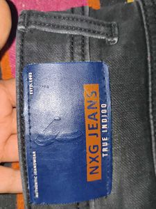 Black Jeans - Stylish Denim