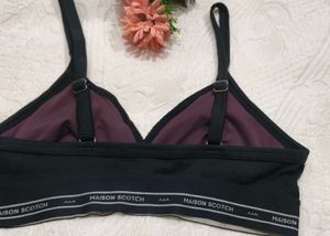 very comfortable sports bra