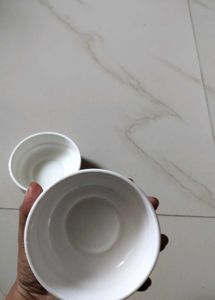 Set of 2 White Ceramic Bowls