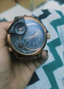 Daniel Klein Men's Watch. Like New. Good Condition