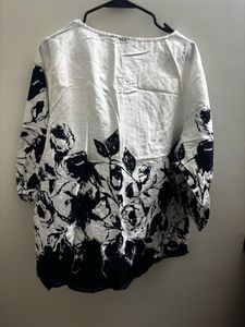 Chic Floral Print Top