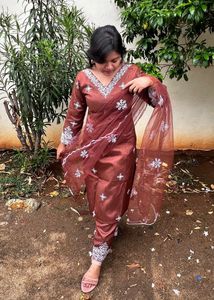 Brown dress set