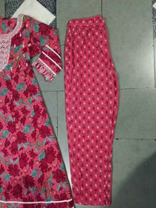 Women's Pink Floral Kurta Set