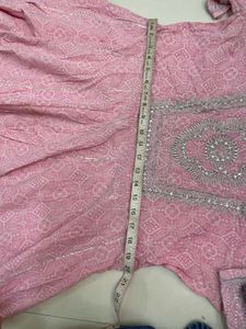 Elegant Pink Bandhani Gown