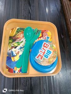 2 Barbies Dolls &amp; Lunch Boxes