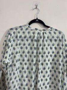 floral white kurta style shirt