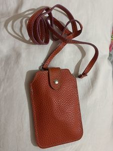 Mobile Sling Pouch