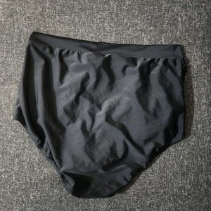 Chic Plus Size Black Ruched Bikini Bottom