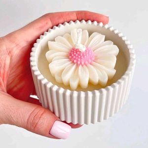 Daisy Candle Jar