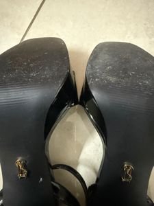 STEVE MADDEN Chic Black Patent Platform Heels