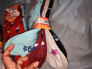 woolen Floral Socks - Combo