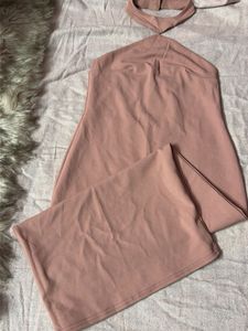 Elegant Pink Halter Neck Bodycon Dress