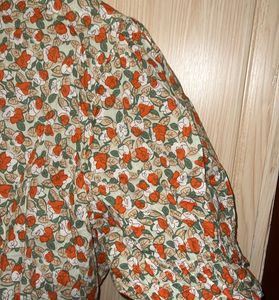 Floral Ruched V-Neck Top