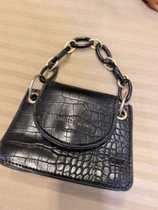 Stylish Black Croc Embossed Handbag