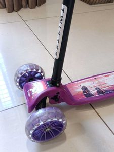 Purple 3-Wheel Scooter with Light-Up Wheels