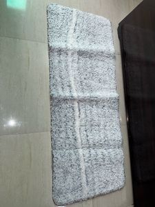 Soft Shaggy Accent Rug