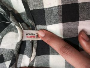 Women Black And White Maternity  Long Kurta..
