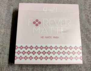 Glam21 Forever Matte HD compact powder