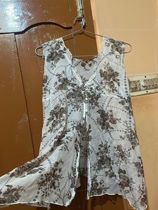 Sheer Floral Sleeveless Tunic Top