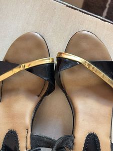 Stylish Black &amp; Gold Sandals