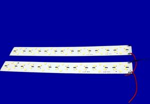 2pic 12V DC LIGHT