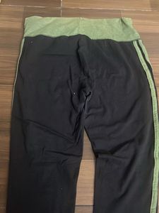 Comfortable Black &amp; Green Striped Pants