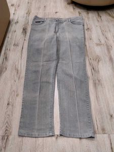 Ma6057 Walkline jeans waist 38 inches
