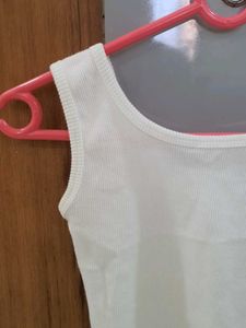 SALE🚨Ribbed White Tank Top