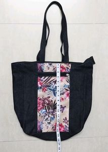🆕️ Jeans With Flower Print (With Full Astra)
