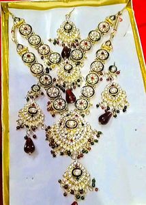 Exquisite Traditional Indian Jewelry Set
