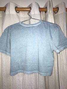 drop shoulder crop t shirt