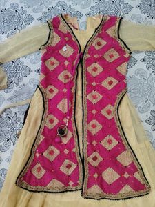 Elegant Ethnic Kurta Set